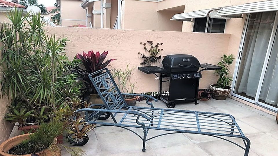 Private Front Patio
