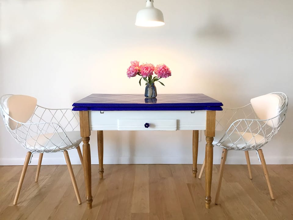 Kitchen table