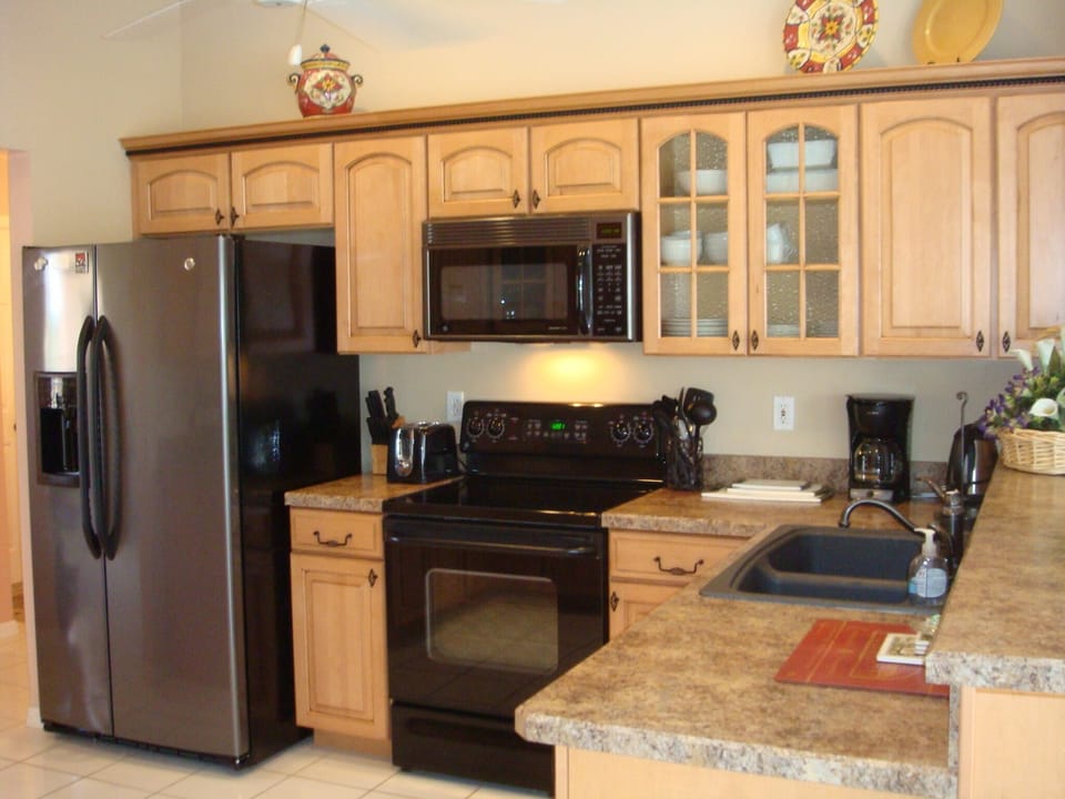 Full equipped kitchen