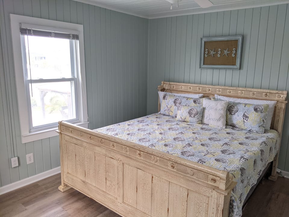 King bedroom