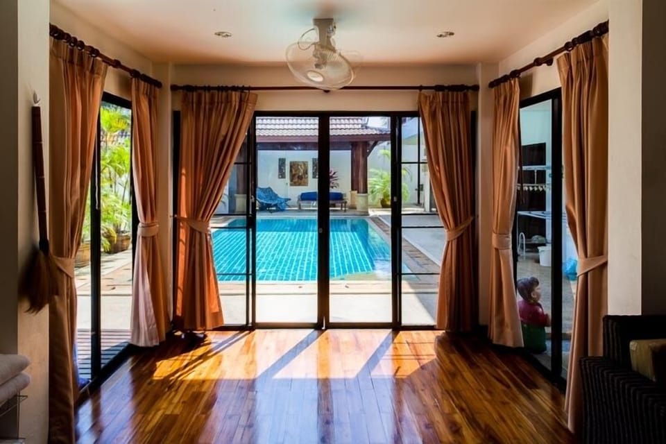 Rom Yen Guest House - View of Pool