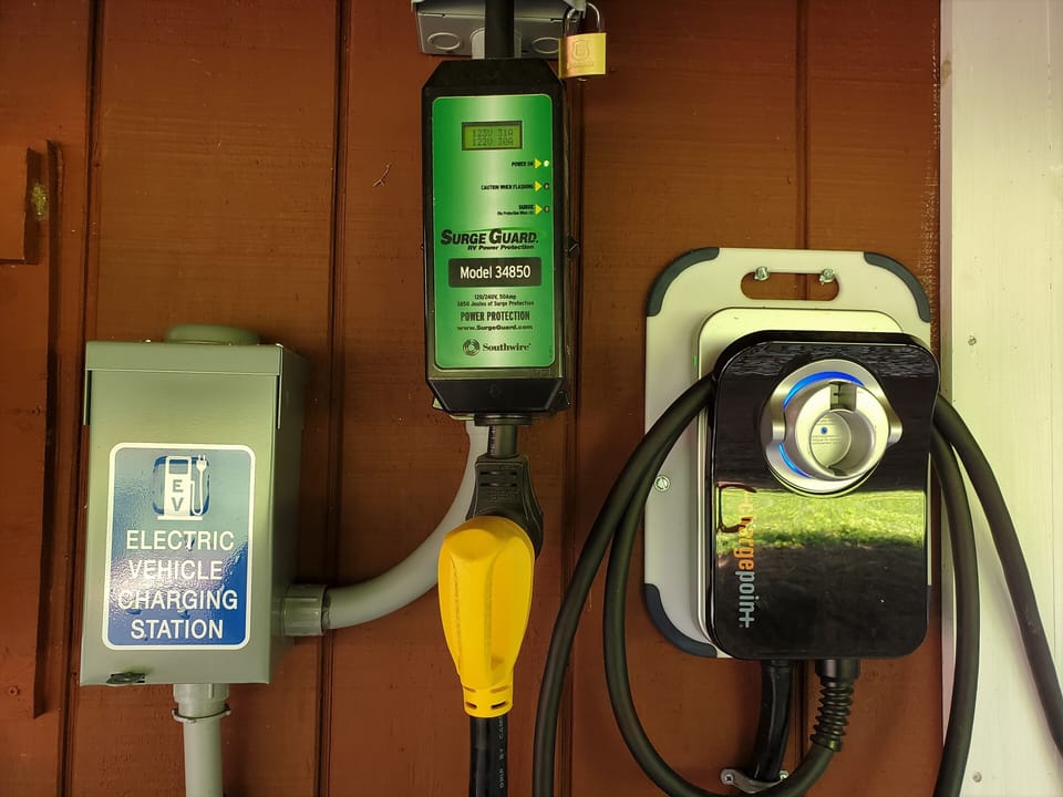 Chargepoint Level 2 EV charger - with in-line surge protector. Up to 30miles/hr.