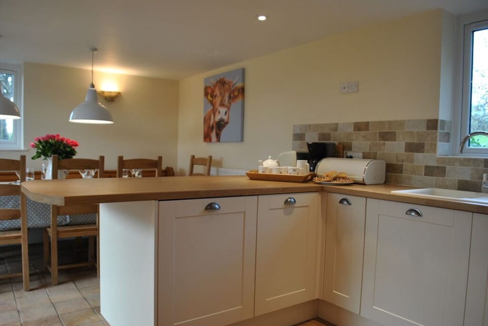 The kitchen dining area.