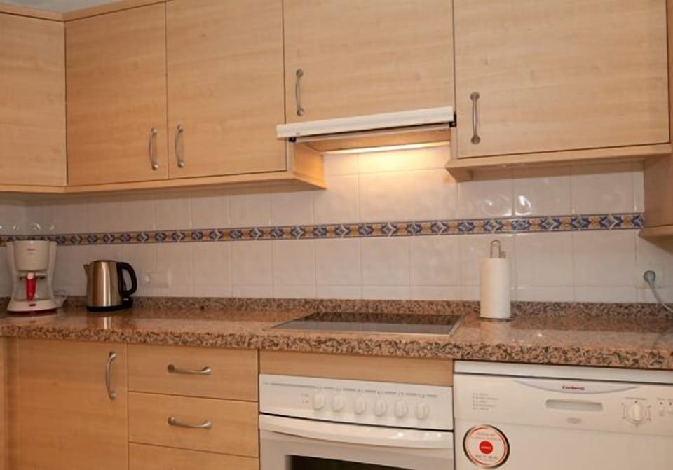 Well equipped kitchen