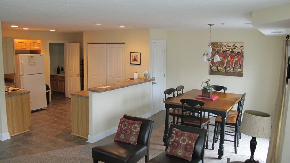 1st level view looking back toward kitchen.
