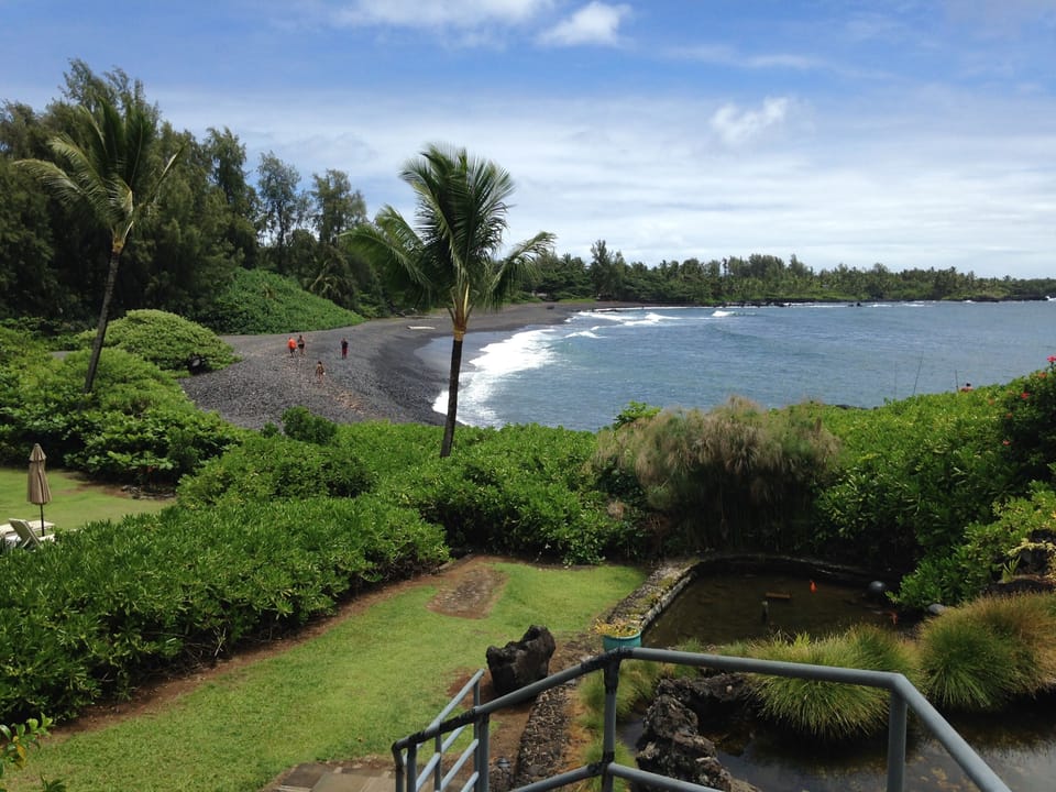  "black sand" beaches in/near Hana.   