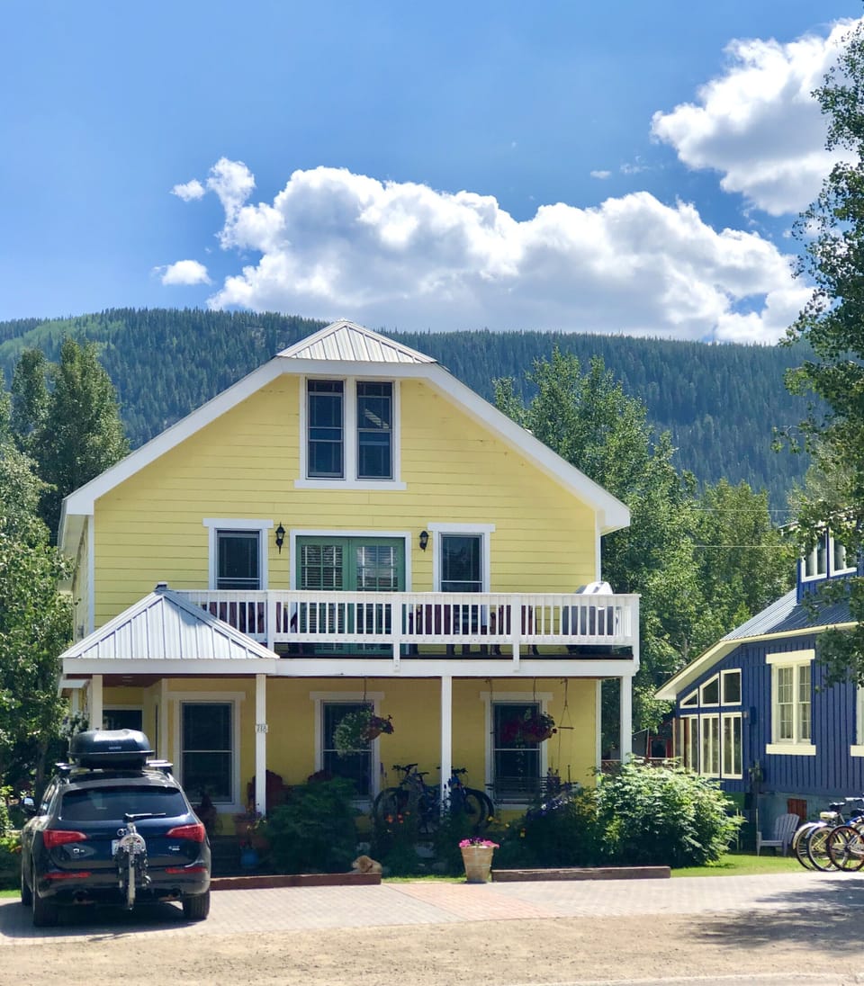 Comfortable mountain facing front porch and deck.