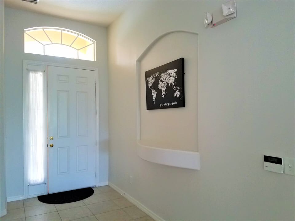 Welcome guests from all over the world to our 5 star Villa REVO Orlando!