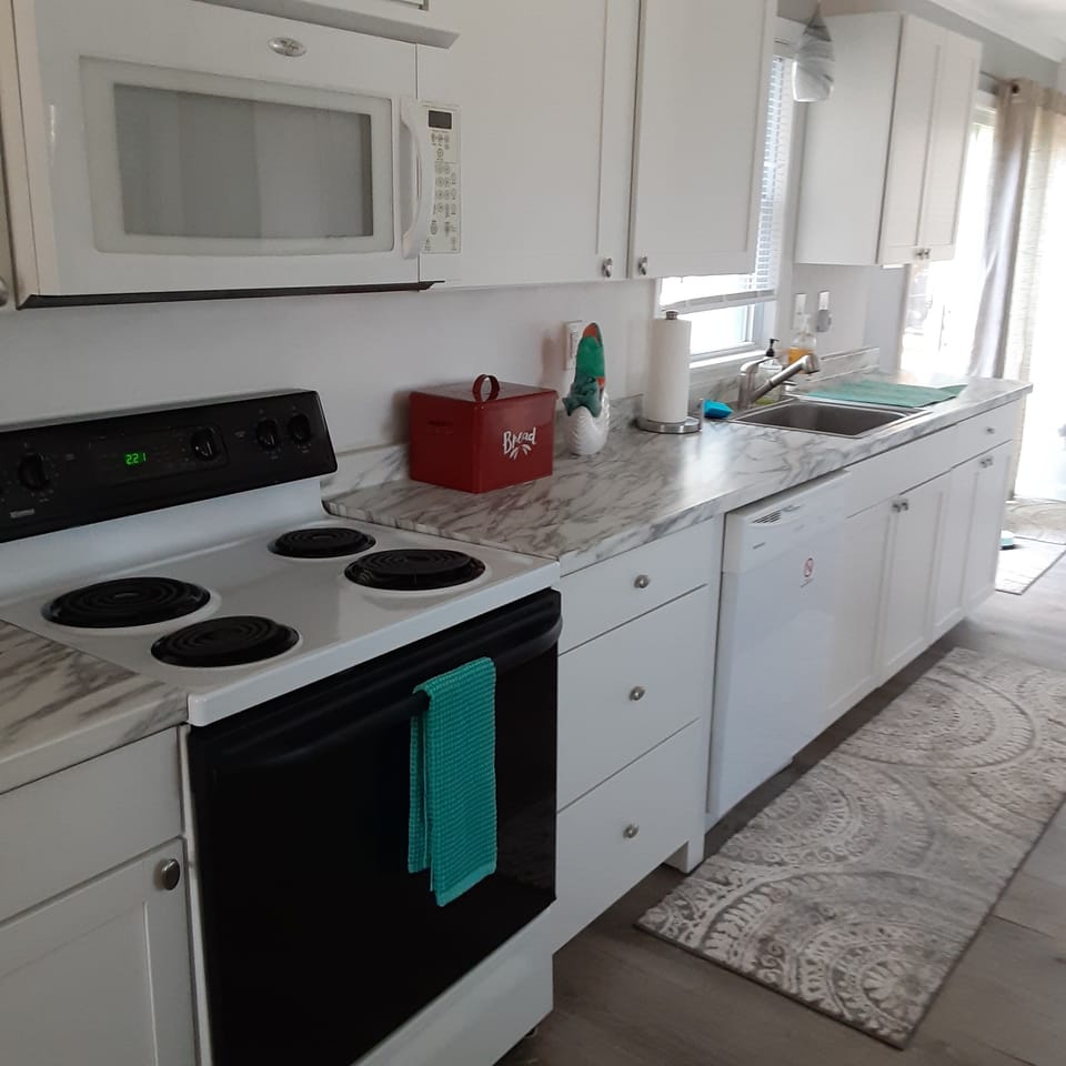 Well equipped kitchen