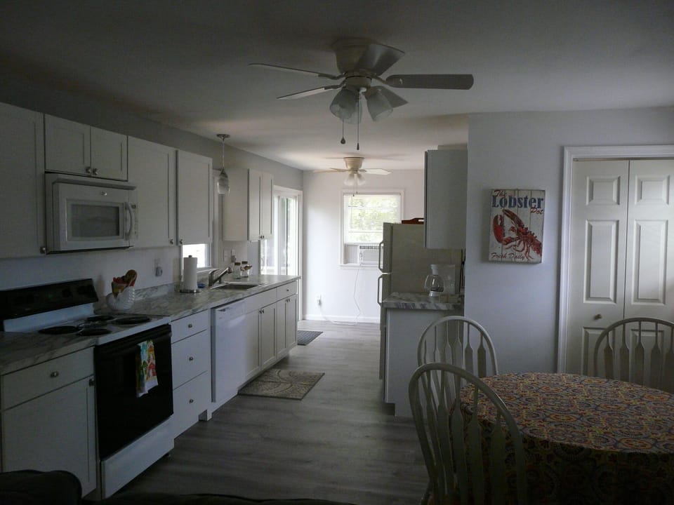 Spacious Kitchen