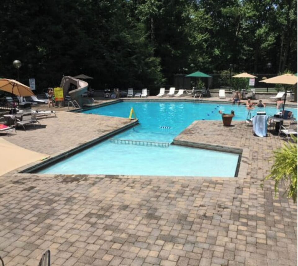 South Baden Clubhouse/pool. Less than 4 minutes away.