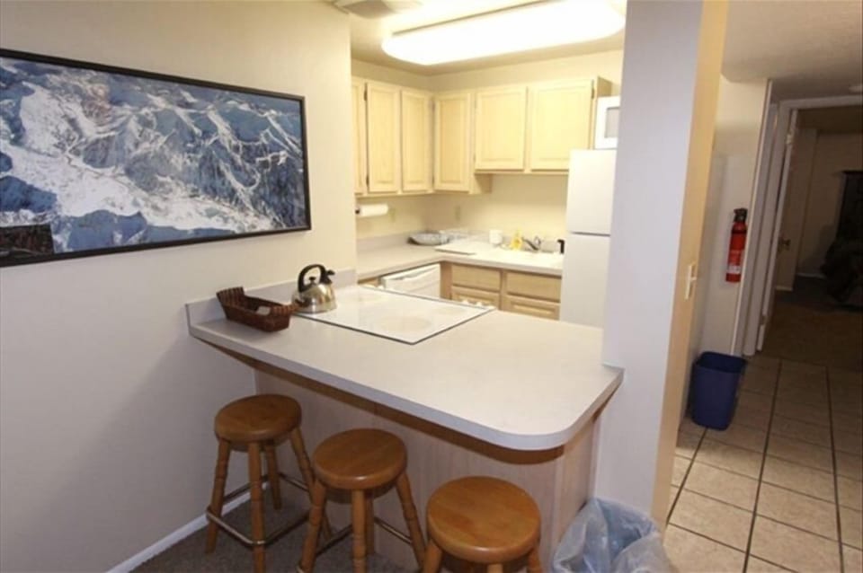 Downstairs Full Kitchen with Bar Seating