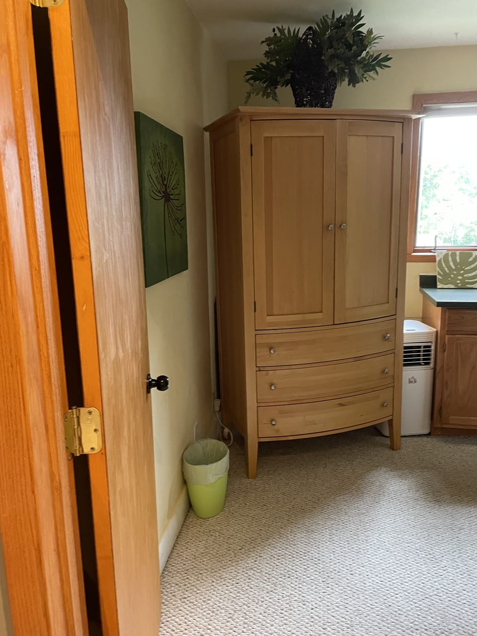 Dresser/closet for Qn. Bedroom
