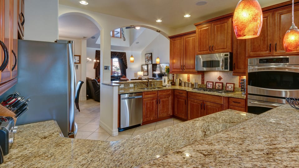Kitchen Picture 2