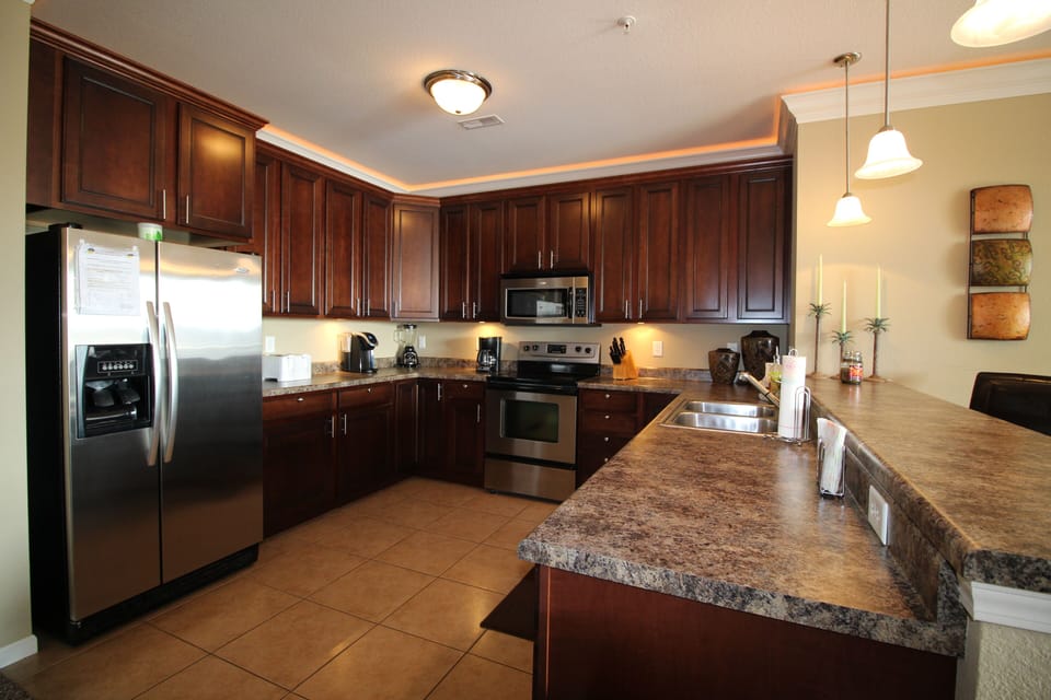 Large and Upgraded Kitchen