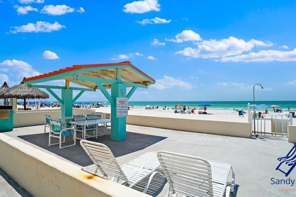 Community Seating Area