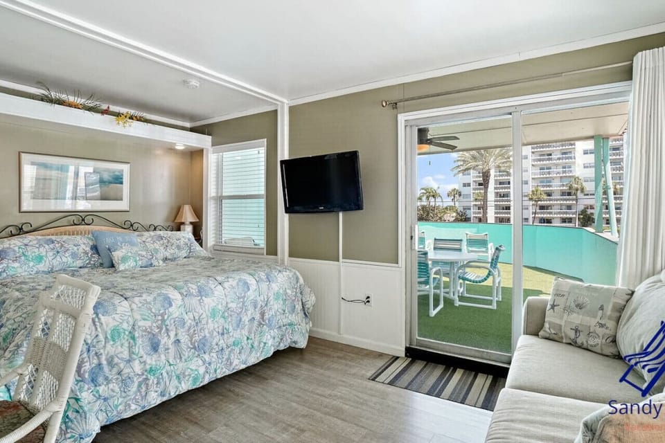 Sleeper in Living Area