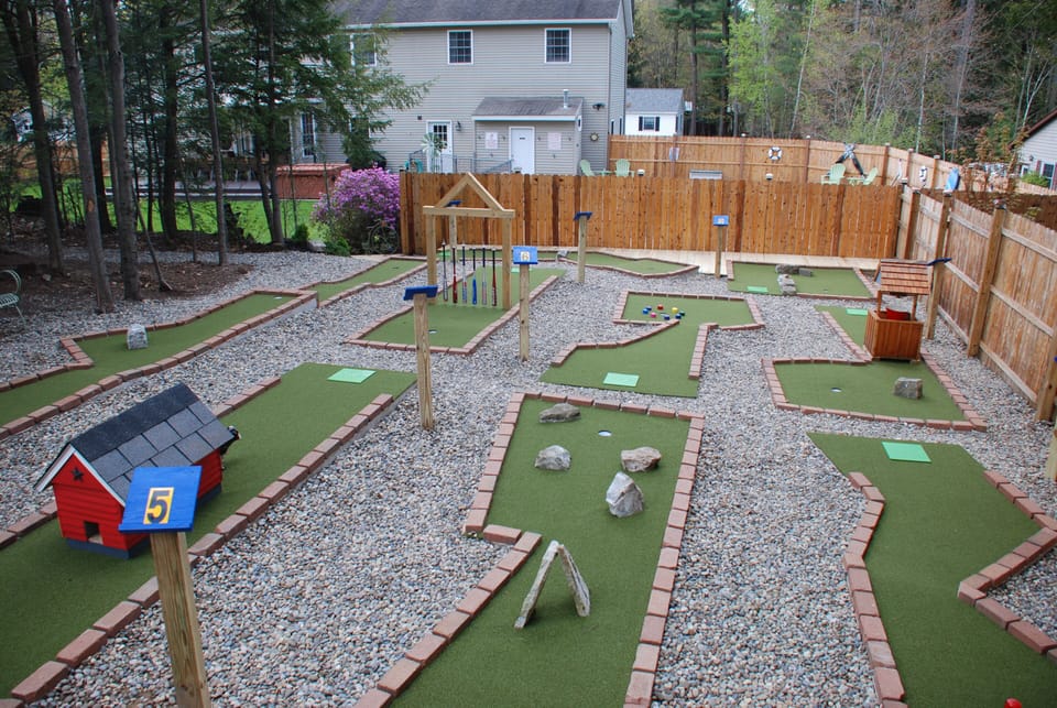 Private 9Hole Mini Golf