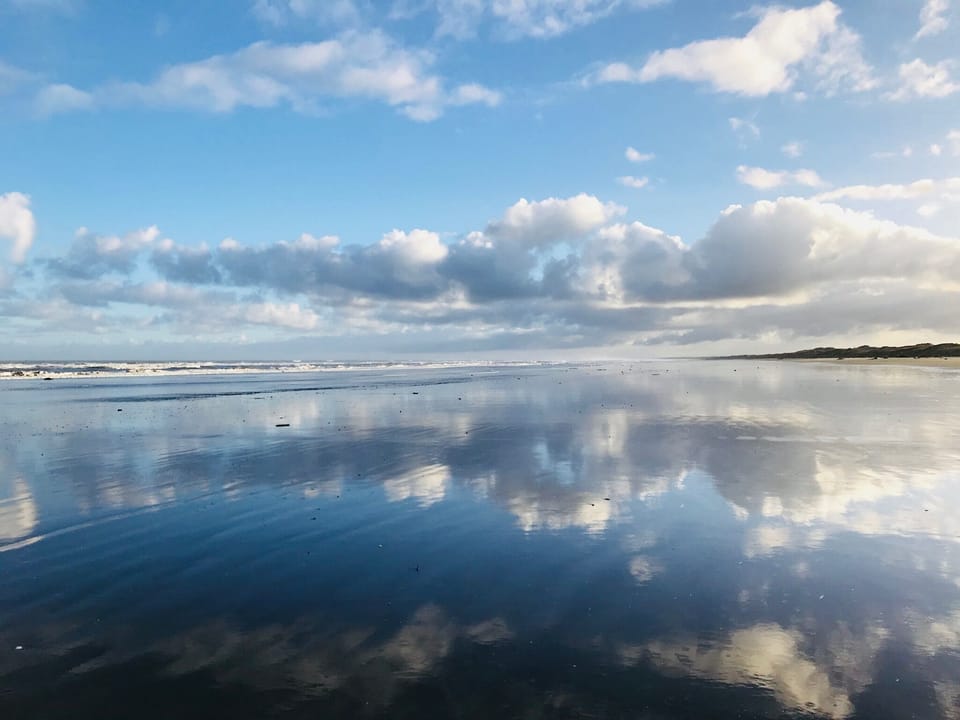 5 minutes walk to the beach