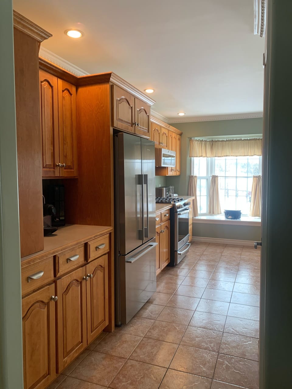 Main level Kitchen