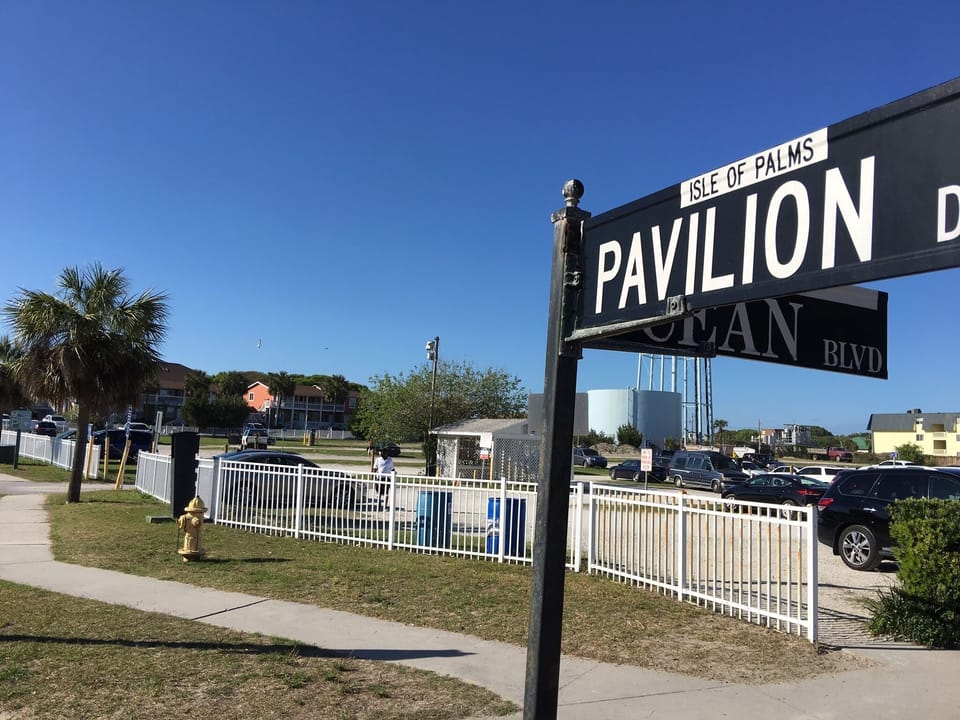Pavillion and Ocean Blvd just a block away.  OI in the background.