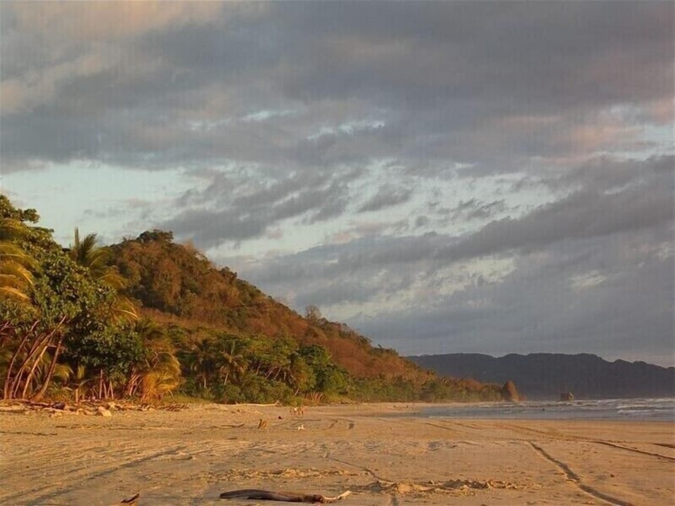 Playa Hermosa de Santa Teresa, our beach!