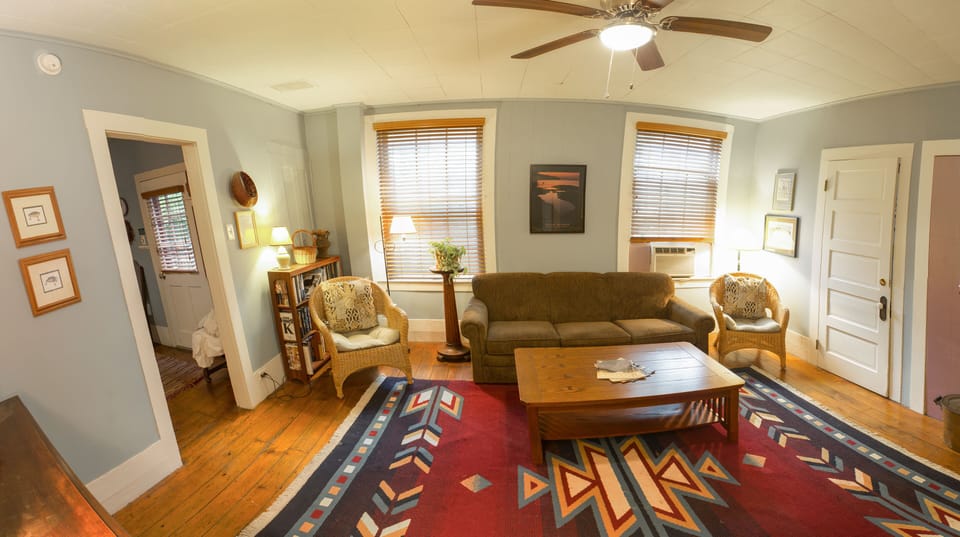 Large, comfortable living room.\ with pull out sofa bed.