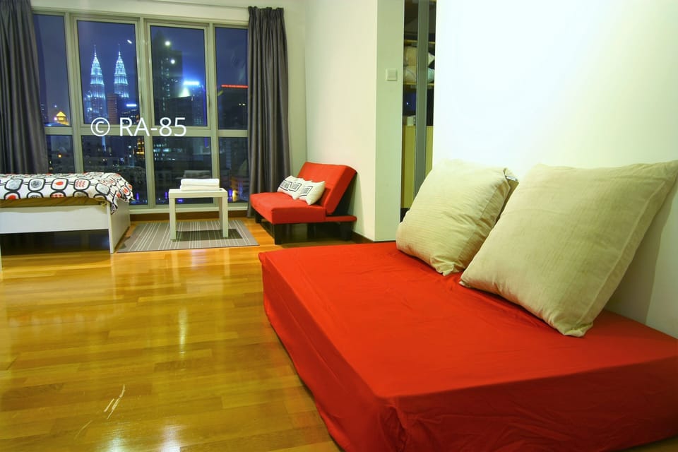 Cozy studio with KL City view  