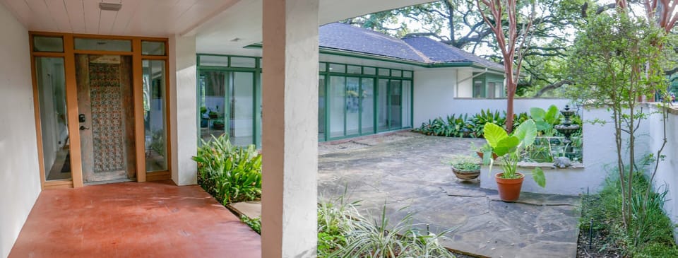 Entryway