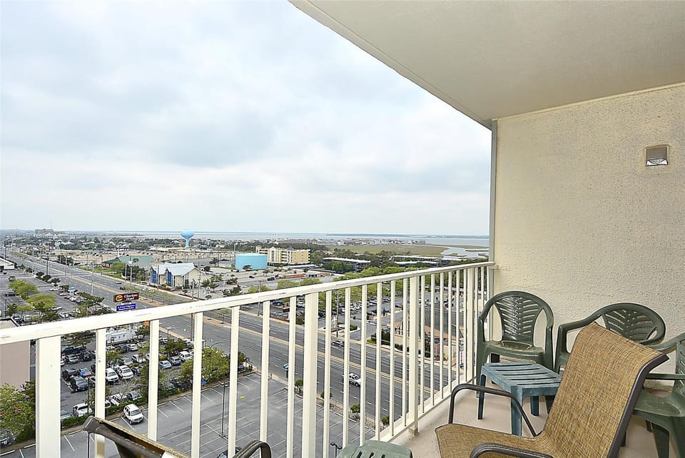 ,Balcony,