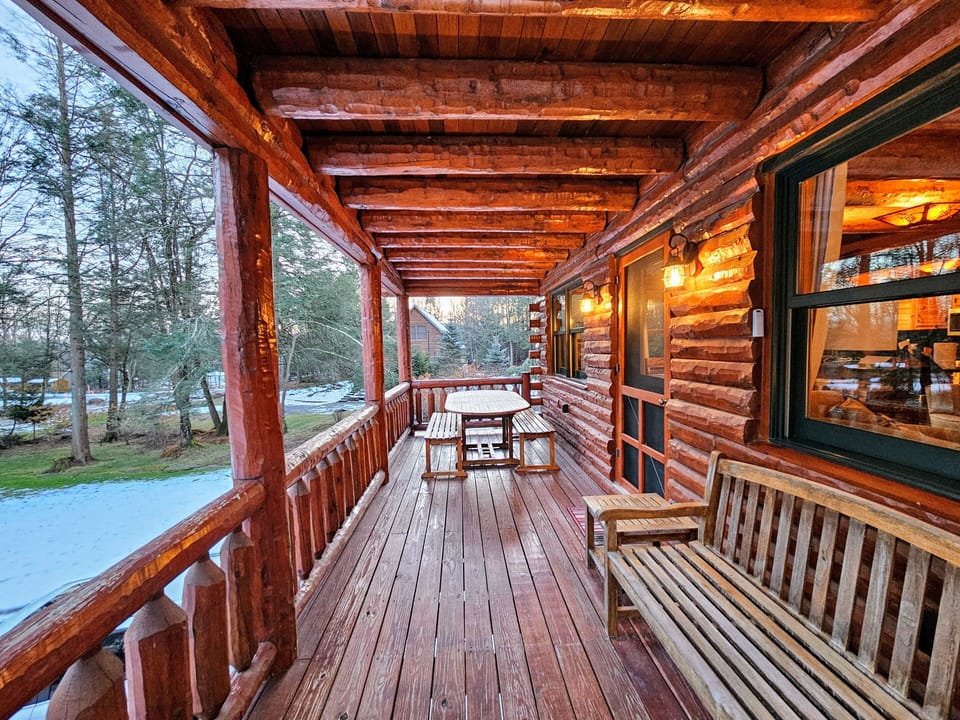 2nd Floor Deck