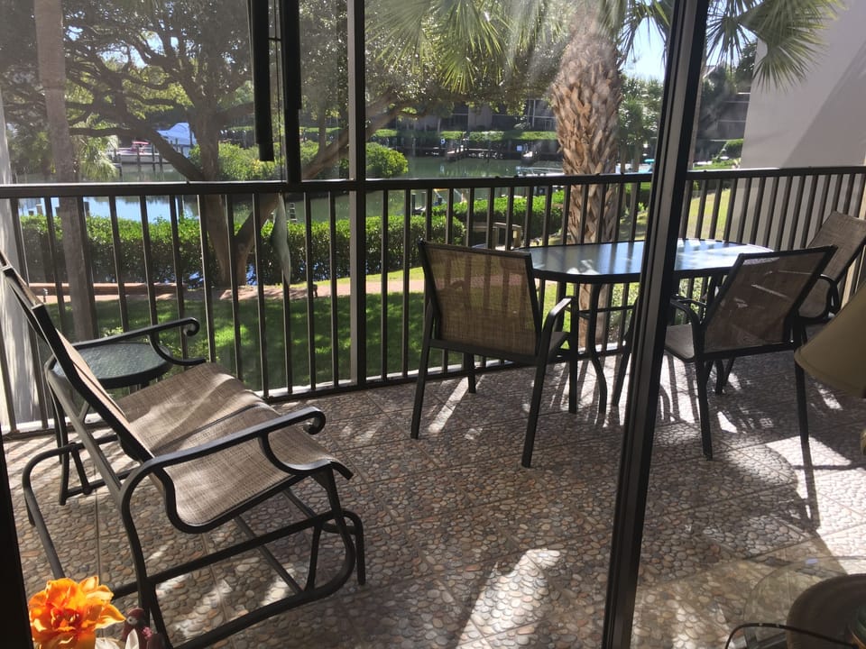 Quiet, peaceful view from comfortable lanai