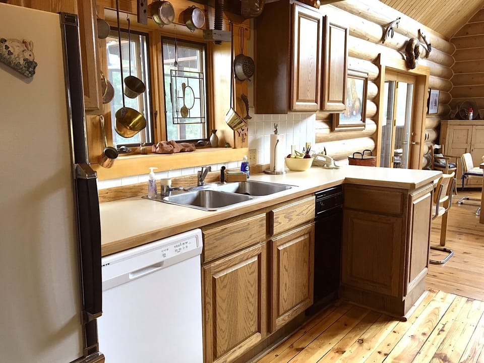 Main House-Main floor kitchen