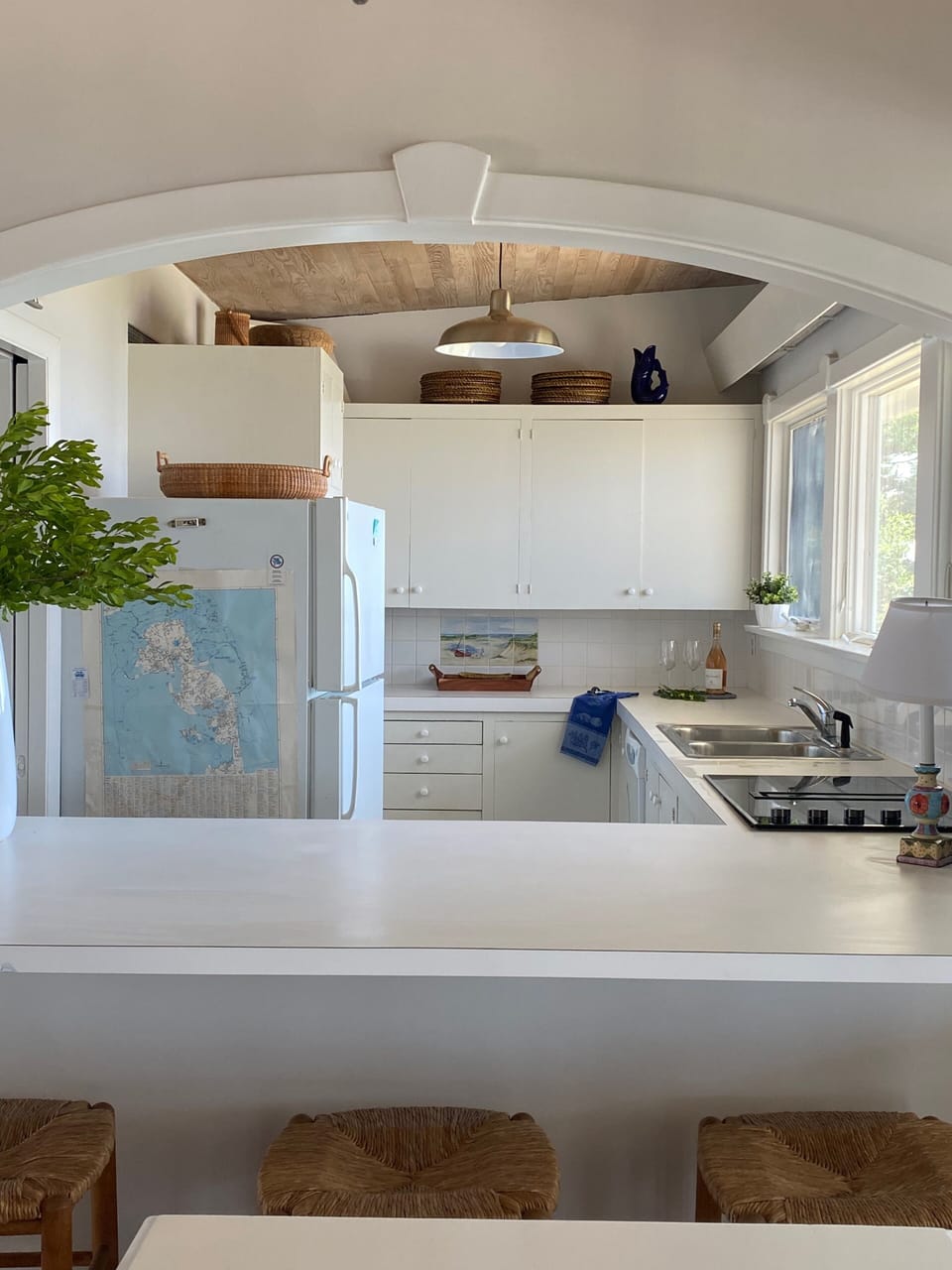 Shipshape kitchen with waterviews