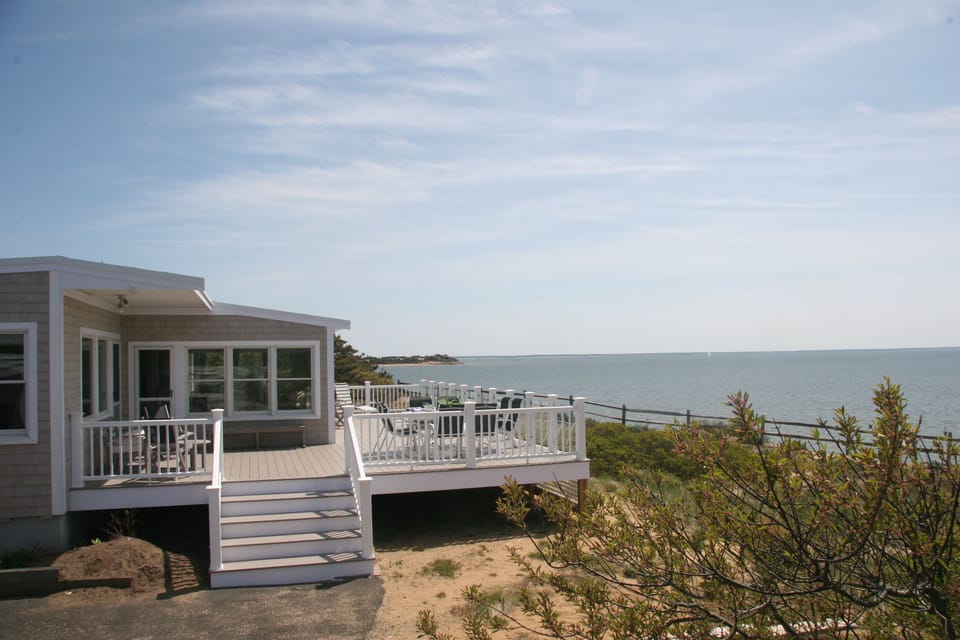 Rear huge deck overlooks Cape Cod Bay Beautifully furnished for sunning & dining