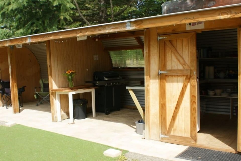 Butlers pantry, cook house and chillout zone