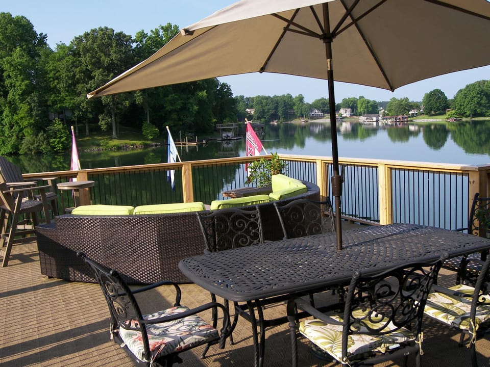 Huge deck with half round seating.