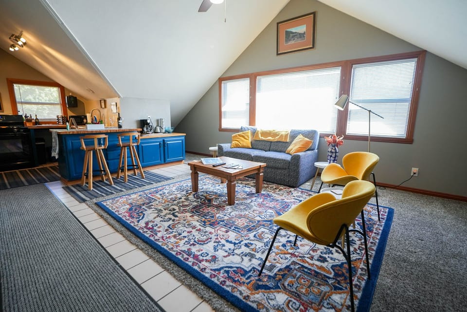 Giant window in the living room with a picturesque view of capital hill!