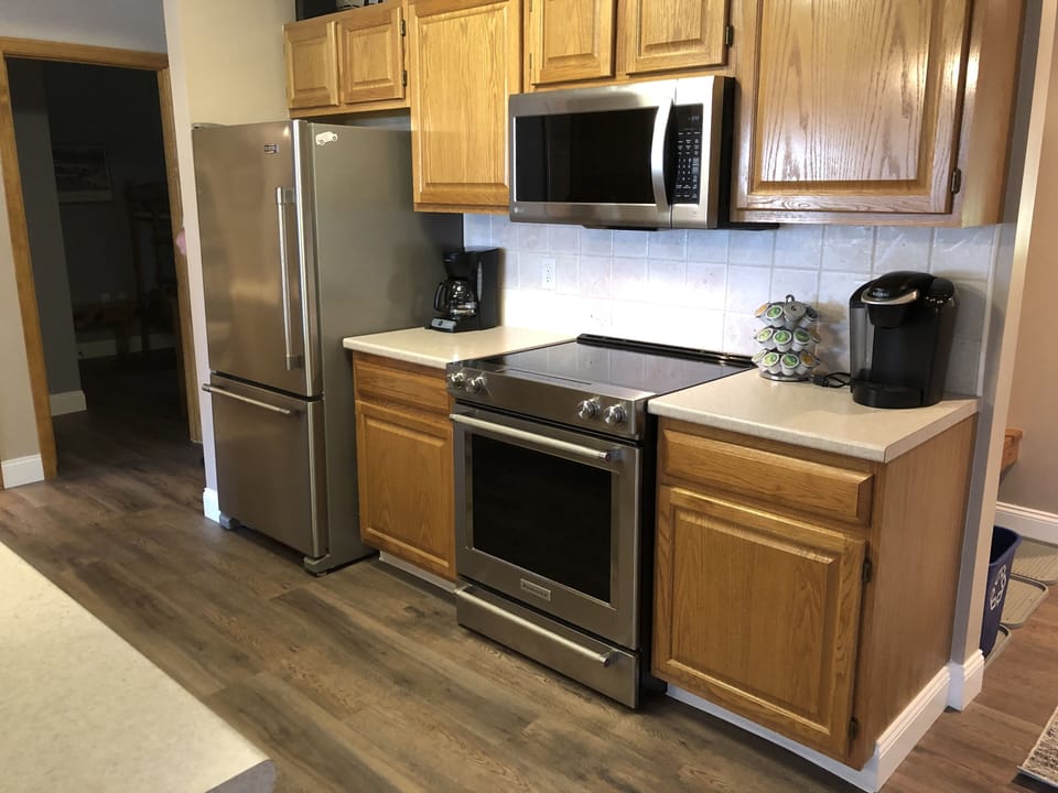 Full kitchen with everything you need to prep a home cooked meal. 