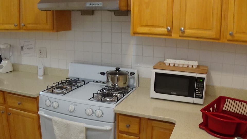 Kitchen 3