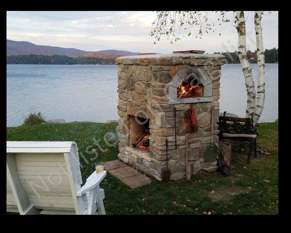 Enjoy Outdoor Fireplace with Pizza Oven at Water's Edge on Picturesque Island Po