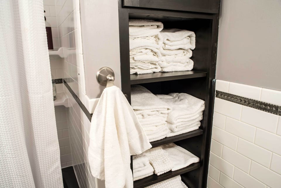 Fresh towels are provided!