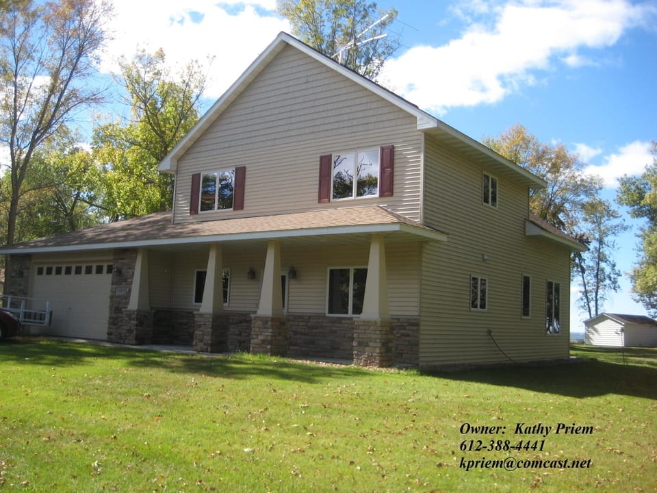 3 BR, 2 BA, over 1400 sq. feet
