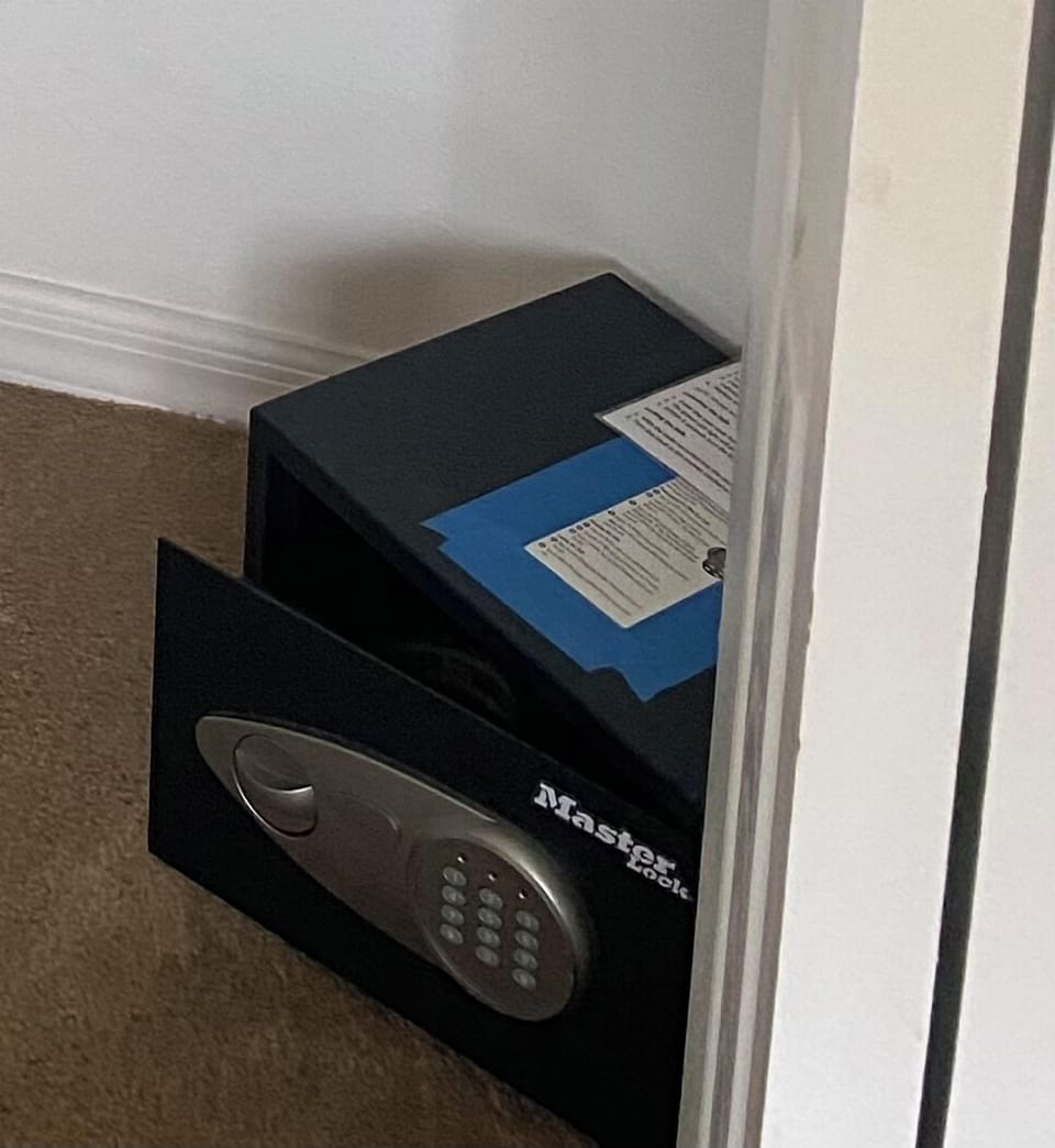 Small safe