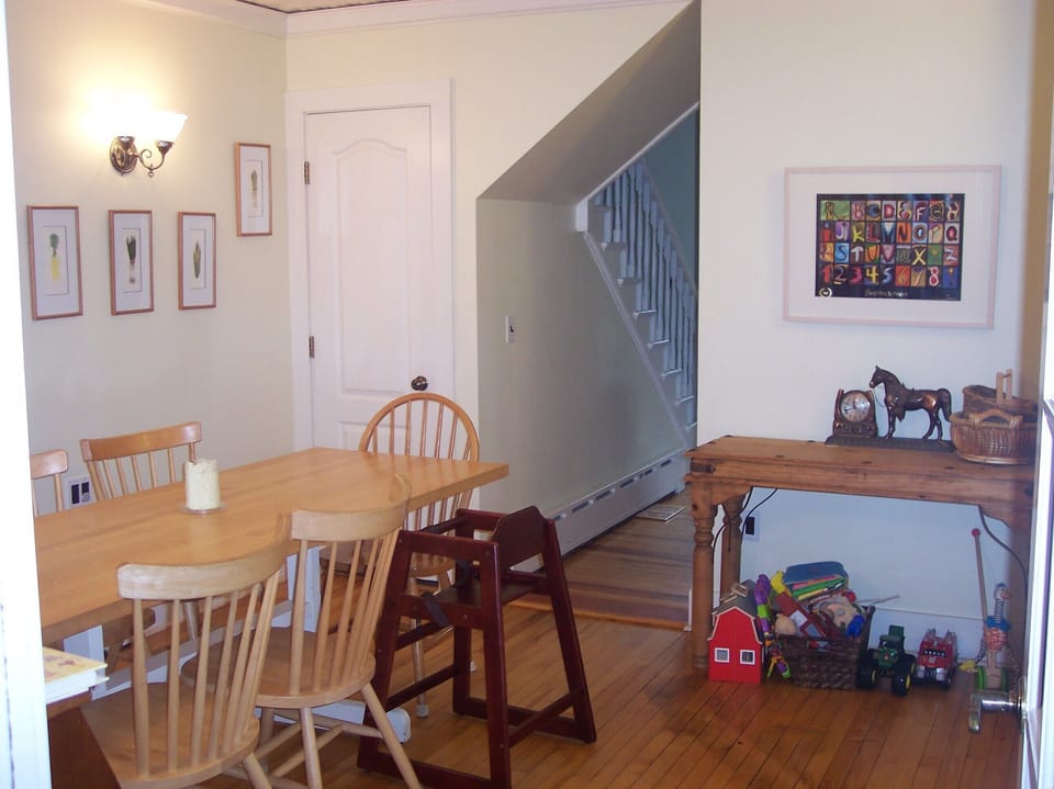 dining area looking towards stairs