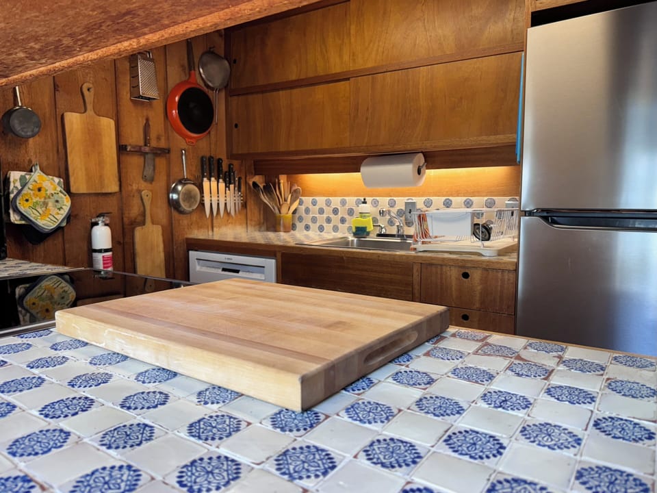 well equipped kitchen with brand new cook stove
