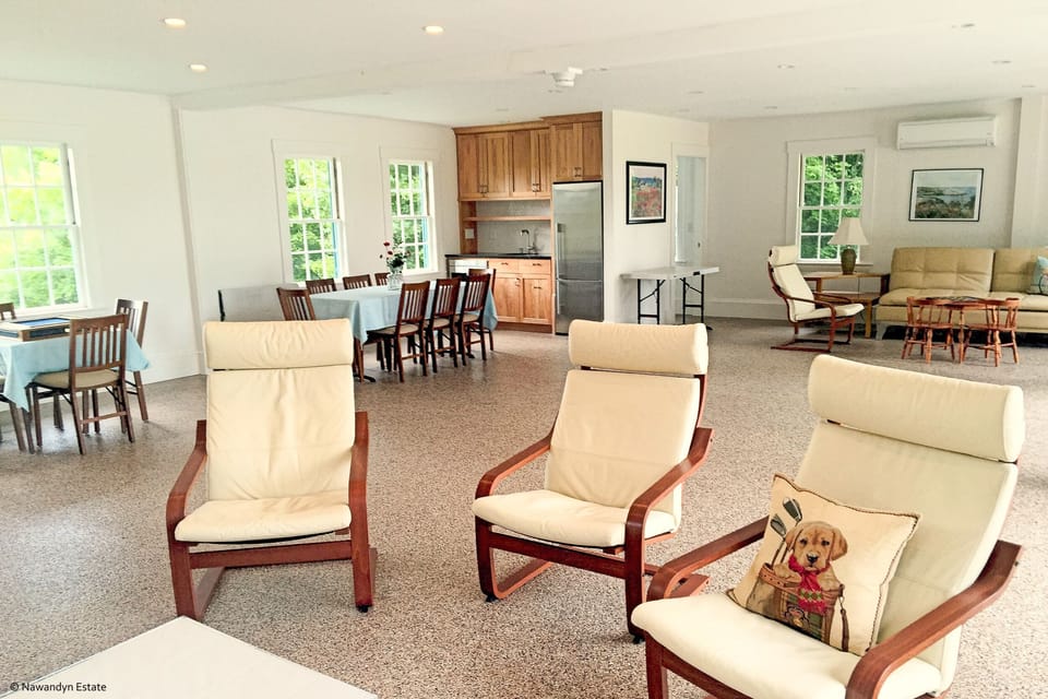 Dine, dance, meet, play games, lounge in Event Center
