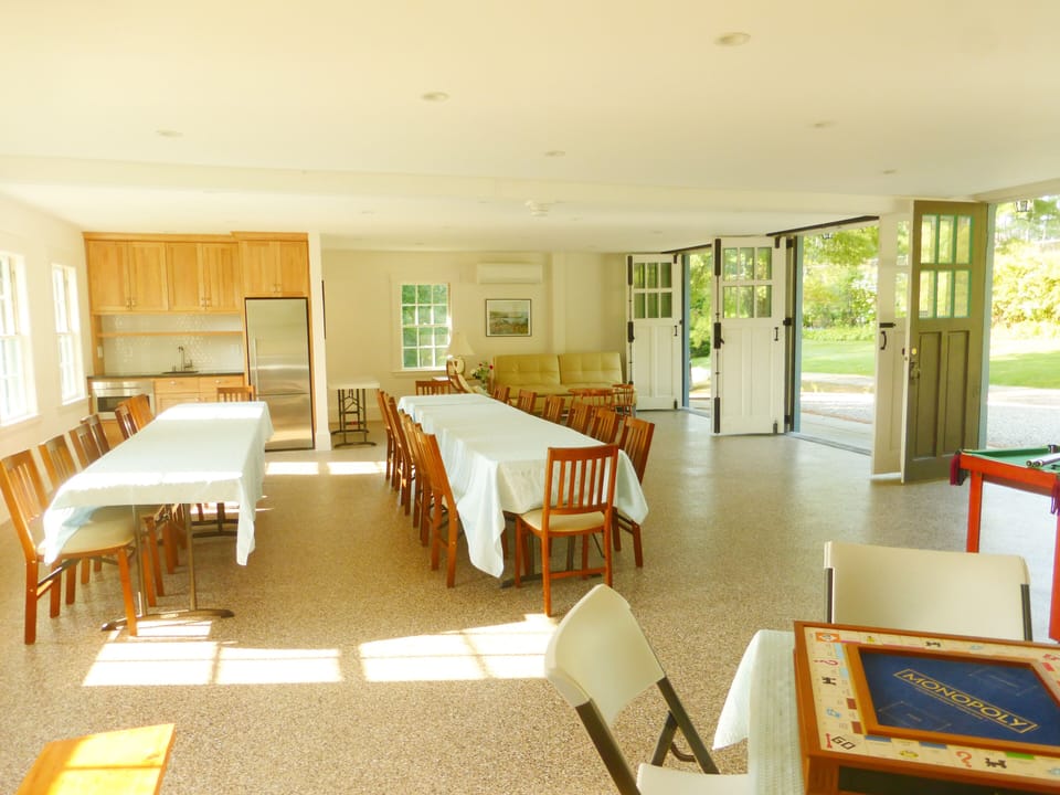 Carriage House Activities Center opens on to grounds
