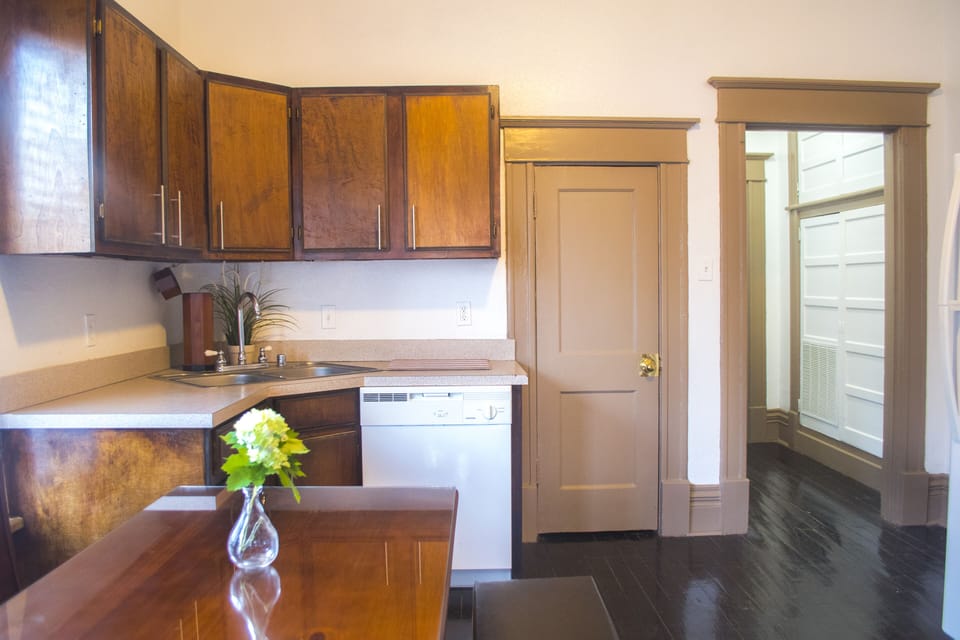Fully stocked kitchen.
