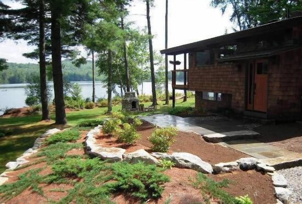 Blue Stone Patio Entry
